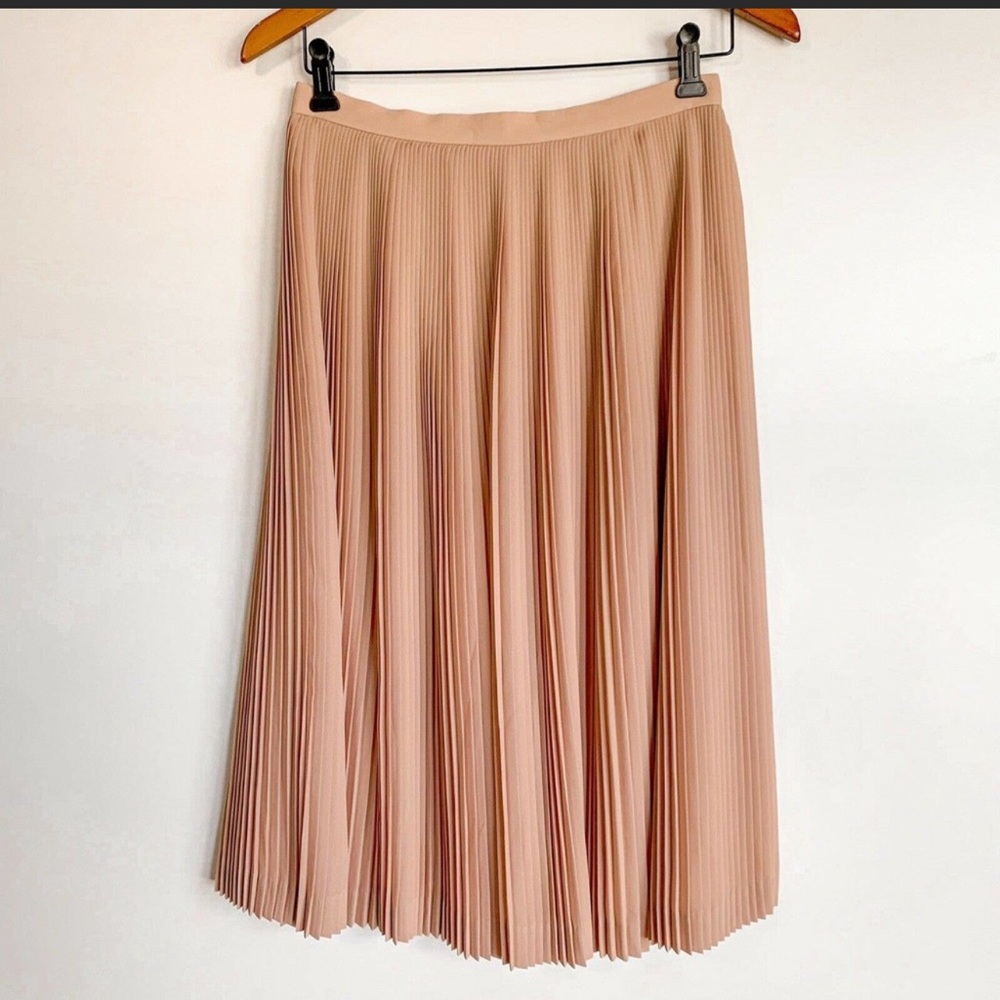 J. CREW PLEATED SKIRT SIZE 0